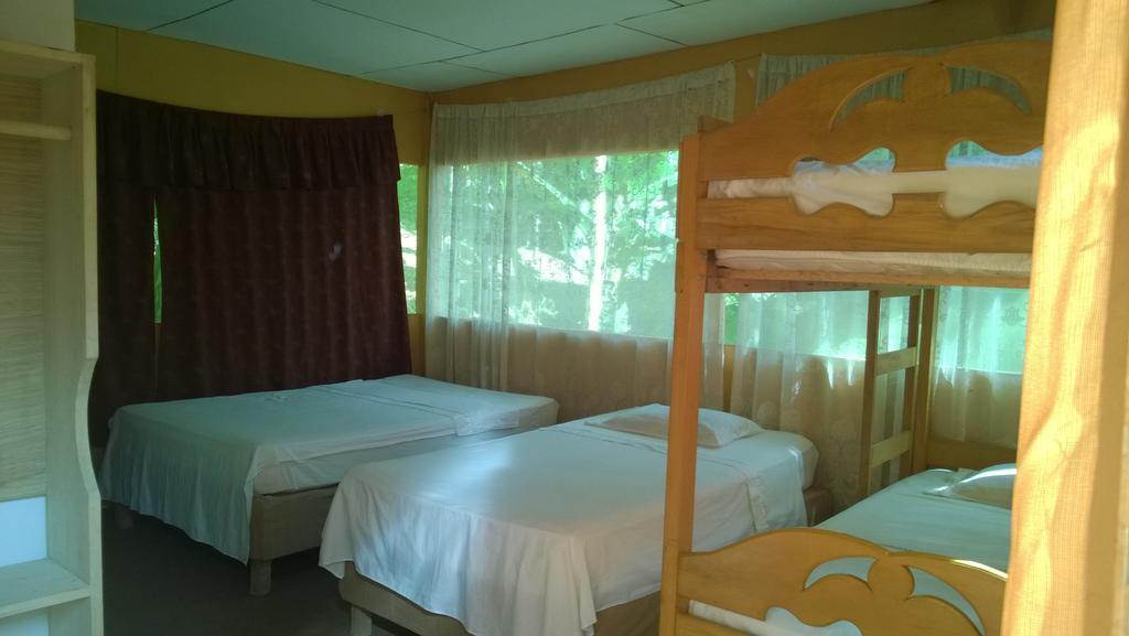 Amazon Queen Lodge Mazán Kamer foto