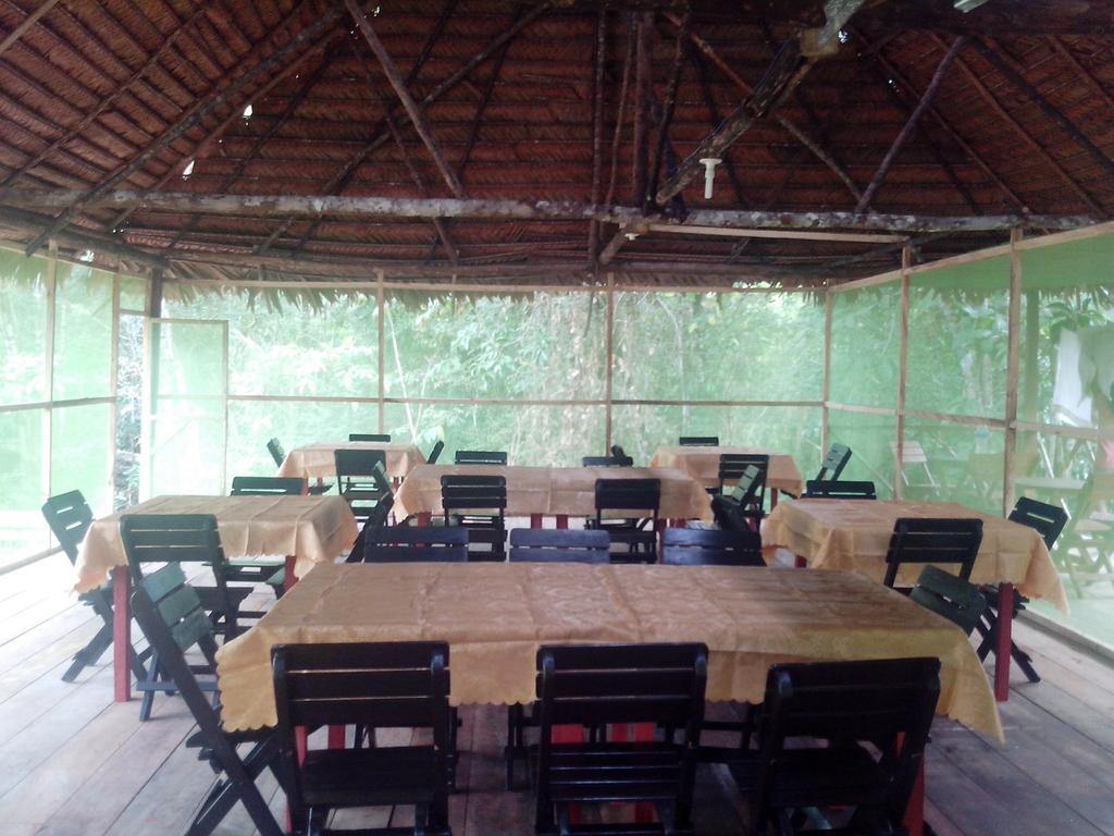 Amazon Queen Lodge Mazán Kamer foto